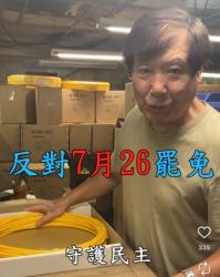 1376 KB