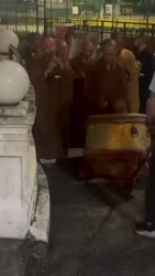 1916 KB