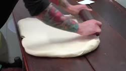 1758526116295.webm