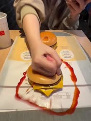 1758983393843.webm
